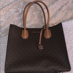 MICHAEL KORS TOTE